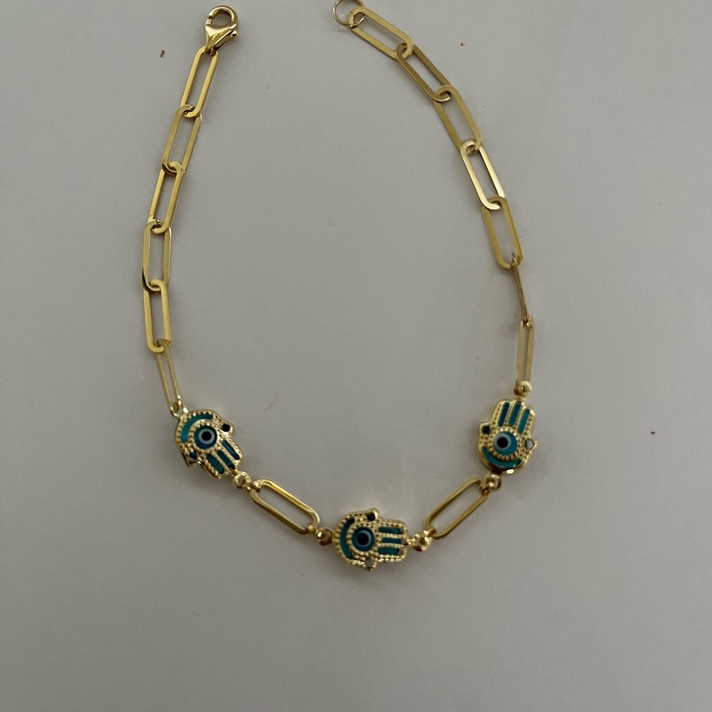 14k yellow gold hamsa hand Paperclip Bracelet
